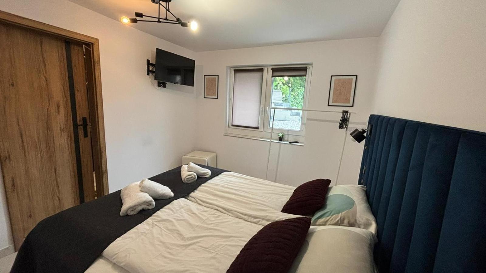 Homestay Poziom -1 *